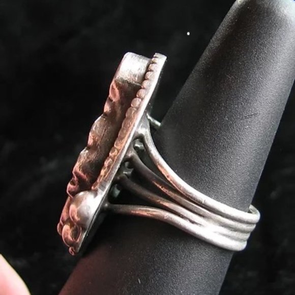 Carved Turquoise Navajo Ring - Picture 2 of 7